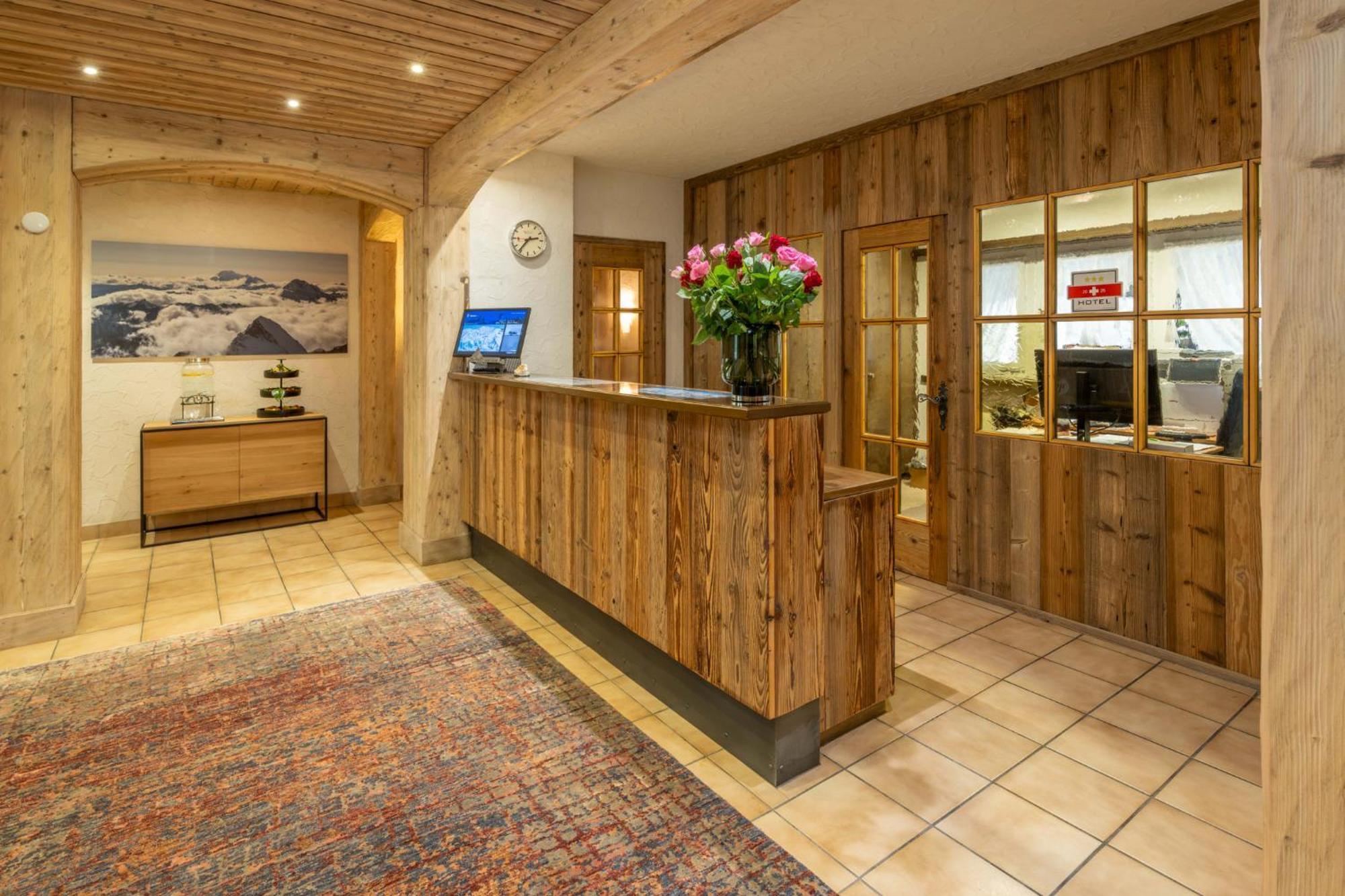 Hotel Sarazena Zermatt Exterior foto